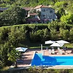 Appartamento Barbera In Cascina Marenco Langhe