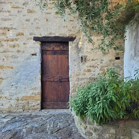 Barbera In Cascina Marenco Langhe Apartamento