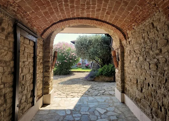 Apartamento Barbera In Cascina Marenco Langhe *